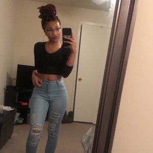 Meet your Posher, Modesty